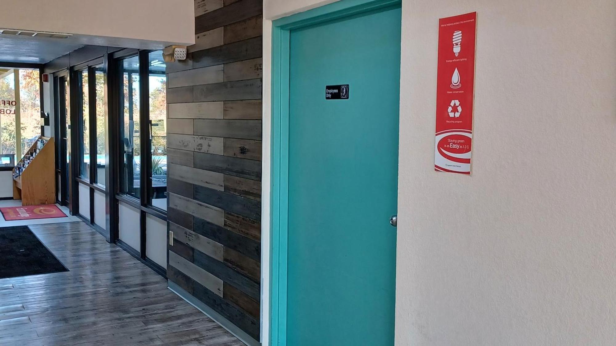 Econo Lodge Oak Grove-Blue Springs Bagian luar foto